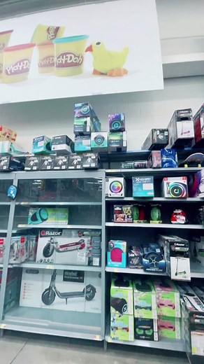 Run!!! $19 hoverboards at Walmart #clearance #gotrax #walmart #hoverboard #hiddenclearance #hiddenclearanceatwalmart #deals #kidstiktok #toys #clearancecommunity #clearancehunter #clearancetiktok