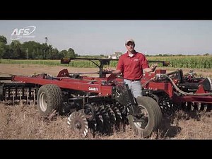 Case IH True-Tandem™ 335VT Vertical Tillage Tool With Soil Command™ Stabilizer Wheel Control