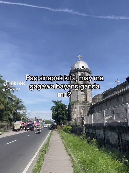 Exploring Hope on a Tropical Road Journey