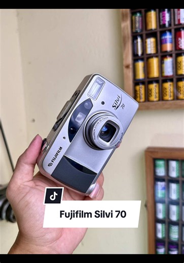 Fujifilm Silvi 70: Compact Film Camera for Stunning Shots