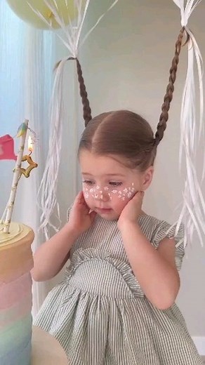 Happy birthday sweetie 💗 By @alisatyt #birthday #girl #video #cute #adorable #perfectphoto #pink | Perfect Photos