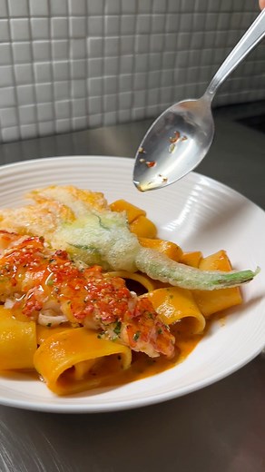 612K views · 10K reactions | Date Night Series: Lobster Pasta #cooking #foodporn #pasta #lobster | Cedrik Lorenzen | Facebook