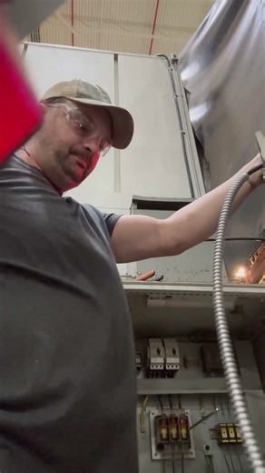 Merry Christmas Y’all Teck Cable install #industrial #Electrician #christmas