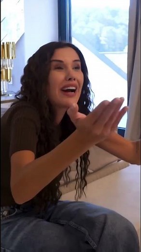 DİLAN POLAT CANNOT OPEN THE CURTAINS OF HER HOUSE #dilanpolat #enerciii #magazin