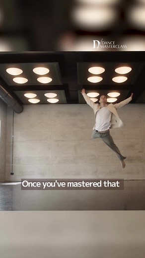 @jwiltondance #howdoyoufly #howto #fly #jump #contemporary #dance #training #challenge #dancer #exercises #motivation #art #artist #acrobatics #dancemasterclass