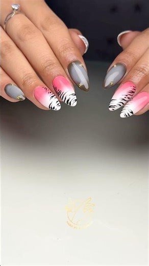 Beautiful zebra print nails #nailsbykanupriya