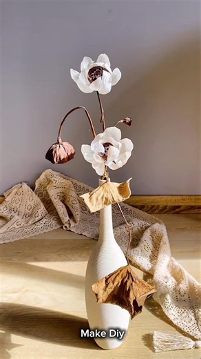 How to Make Beautiful Lotus Flower from Garlic Skin 🌸 | Best Out of Waste DIY Home Decor #easydecor