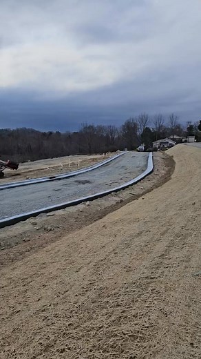 Pouring curb.... ☆☆☆☆☆ Theresa's Concrete Service ☆☆☆☆☆ | Theresa Ann Byars