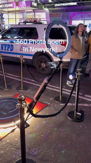 Experiencing the 360 Photo Booth in Times Square