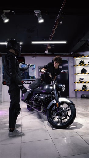 36K views · 420 reactions | BMW R18 -2024 Review . Contact us on: 0101 2008707 0114 6211447 0110 3773884 0109 8951784 Visit us: https://maps.app.goo.gl/udUL85ZtMq2NCcqBA?g_st=com.google.maps.preview.copy #sa3dawygarage #sa3dawy #BMW #bmwr18classic #crusier | Sa3dawy Garage | Facebook