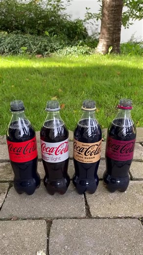 😱#CocaColaExperiment #ScienceFun #CocaColaMystery #ExperimentTime #SodaScience