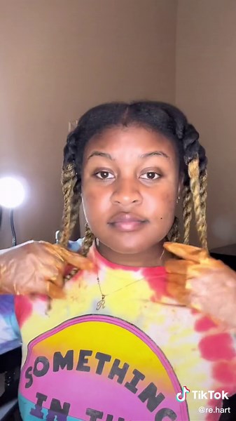 Achieving Temporary Golden Hair Color: Step-by-Step Guide