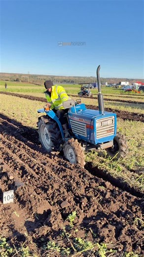 Pro Horizon Farming Videos on Instagram: "Here is an Iseki TU2100 utility tractor ploughing at the Sherwood Forest ploughing match"