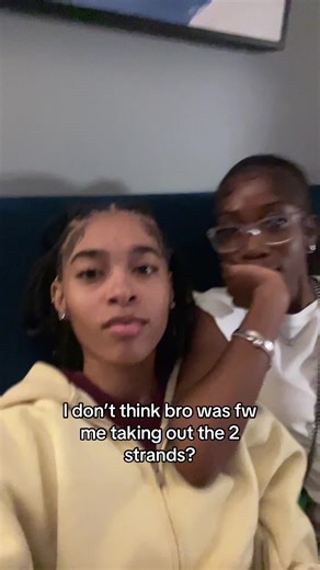 ji (@jiarchivess)’s video of two strands