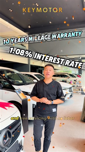 🎬 𝗧𝗼𝘆𝗼𝘁𝗮 𝗠𝗣𝗩 𝗦𝗵𝗼𝘄𝗱𝗼𝘄𝗻: 𝗦𝗶𝗲𝗻𝘁𝗮 𝘃𝘀 𝗡𝗼𝗮𝗵! Which one suits your lifestyle better? 🚗 On one side: 𝗧𝗼𝘆𝗼𝘁𝗮 𝗦𝗶𝗲𝗻𝘁𝗮 𝗛𝘆𝗯𝗿𝗶𝗱 𝟭.𝟱𝗚 – the compact, wallet-friendly Cat A MPV with up to 28km/L fuel efficiency. 💡 Perfect for city driving, young families, and practical daily use. 🚙 On the other side: 𝗧𝗼𝘆𝗼𝘁𝗮 𝗡𝗼𝗮𝗵 𝗛𝘆𝗯𝗿𝗶𝗱 𝗘𝗹𝗲𝗴𝗮𝗻𝗰𝗲 – bold, spacious, and feature-packed with multi-zone air-con, Blind Spot Monitor, and a premium interior for 