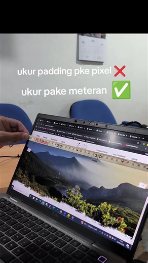 Menghitung Penempatan Logo di Website dengan Tepat