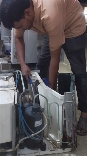 Voltas window AC noising problem find in saudi arabia / Mitechnician #shortvideo #windowac #motor