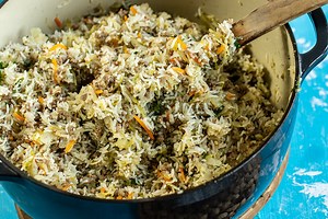 Greek Deconstructed Cabbage Roll Pilaf: Lahanodolmades Pilafi