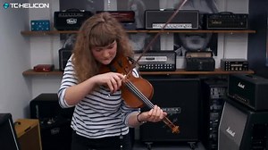 Prepare to be mesmerized by this amazing violinist as she creates a wall of sound using Mic Mechanic, VoiceTone D1 (octave down) and Ditto Mic Looper! --- Ditto Mic Looper: www.tc-helicon.com/ditto-mic-looper/ VoiceTone D1: www.tc-helicon.com/voicetone-d1/ Mic Mechanic: www.tc-helicon.com/mic-mechanic/ | TC Helicon