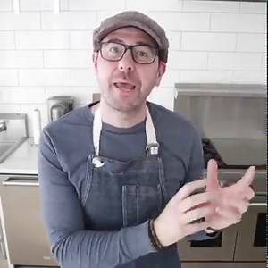 Here are 3 SUPER easy to make Classic Italian Pasta Dishes that you can make TONIGHT! Cacio e Pepe Recipe at https://bit.ly/3ubp7pr Alla Gricia Recipe at https://bit.ly/3HhdMb9 Aglio e Olio Recipe at http://bit.ly/2UTvd8M | Chef Billy Parisi