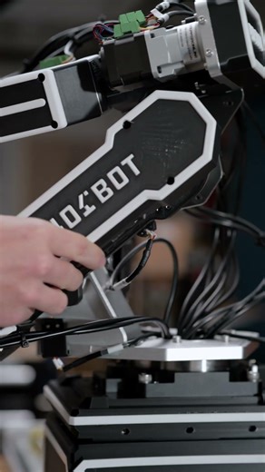 Robot day 7 build #3dprinting #robotics #cnc