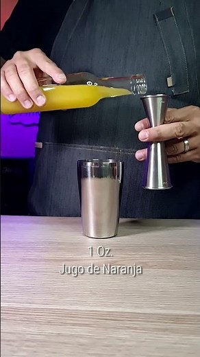 Poderoso y Delicioso Shot AGUILA! 🟡🔵🦅 Divertida Receta que te va a Sorptender!