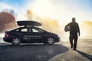 B.C. courier further greens fleet with order for 40 hydrogen-fuel Toyotas