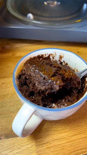 883K views · 4.8K reactions | How to make an Oreo mug cake in under 5 mins 療 | Tyla | Facebook