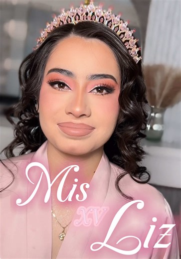 Muñeca Hermosa.🎀💝 Insta:PPTWINSMAKEUP • • • #fyp #xv #maquillaje #makeupartist #hairstyle