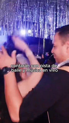 3.5K views · 16 reactions | No te pierdas de la gran fiesta de fin de año: NEW YEAR Cena Gala 2026. • Lugar: Salón Diamante (Sheraton) • Día: Miércoles 31 de Diciembre 2025 • Hora: De 08:00 P.M. a 02:00 A.M. ¡Asegura tu mesa! — Reserva al: 614 407 9150 y en instalaciones del hotel Sheraton | Concert Live Entertainment | Facebook