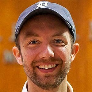 Jon Klassen – Age, Bio, Personal Life, Family & Stats | CelebsAges