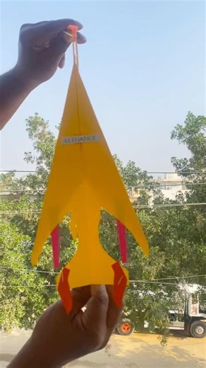 Rolls Royce Jet Paper Plane Flying Exercise In The Sky￼