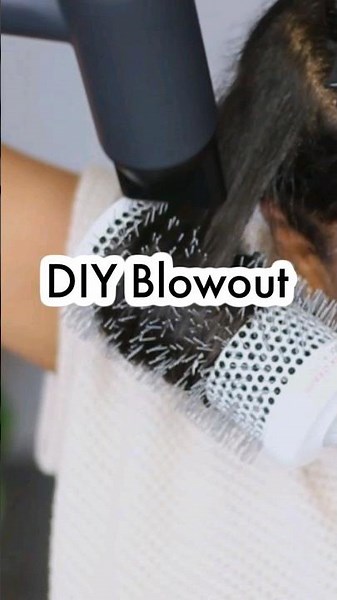 How To Do a Salon Blowout on Curly Hair At Home *curly blow dry* #blowout #hairstyle #curls