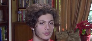 288K views · 186 reactions | “It’s more than just an addiction problem right now; it’s definitely an epidemic.” One teen said he was addicted to Juul and had a seizure as a result of vaping. New lawsuits are targeting the e-cigarette giant. Dr. Sanjay Gupta reports. https://cnn.it/2WmDMNO | CNN Replay | Facebook