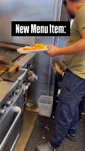 25 reactions | New Menu Item: Emperors Chicken Sandwich made with Organic Grilled Chicken Breast, House Cesar Dressing, Bacon, Smoked Mozzarella, Lettuce and Tomato. 襤襤 | Hitchcock Station | Facebook