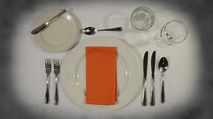 How to set the table - Anna Post