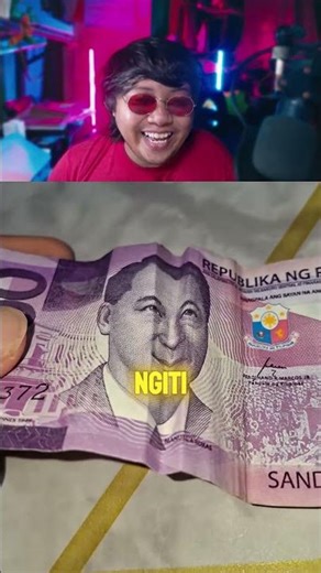 kakaibang ngiti nyahaha #comedyreels #commentary #shopee