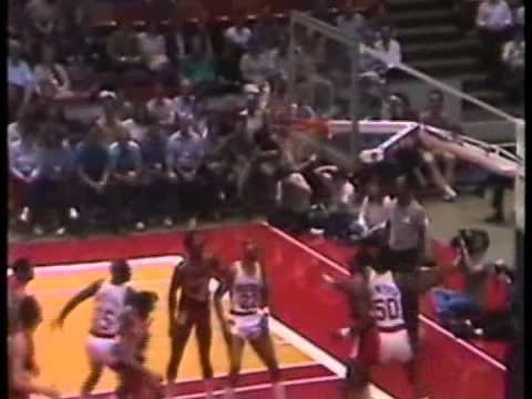 NBA Greatest Duos: Hakeem Olajuwon & Ralph Sampson vs Blazers (1984)