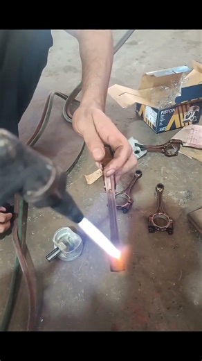 "Install Connecting Rod Components" #repair #mechanic #shorts