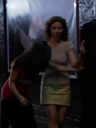 She simply completed the circuit. #TV #electricity #zap #ouch #drunk #chicks