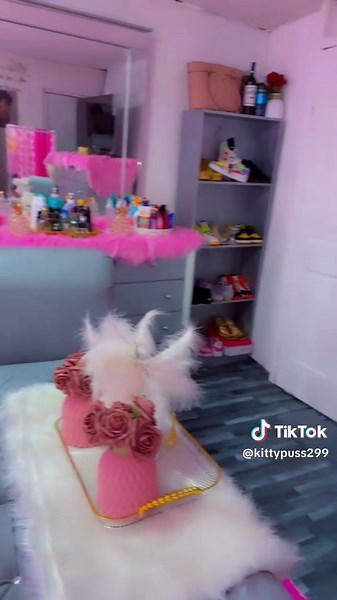 Transform Your Space with Pink Bedroom Ideas