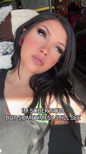 #wedorecover #sober #fyp #onedayatatime