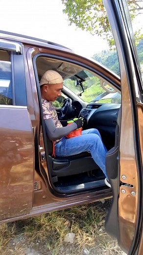 MB Kitchen Chicken Kagikit & Spicy Tinapayan😋 Order naa!! | Stallion TV