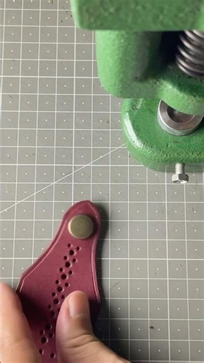 Leathercraft Beginner Essential! Minimal Snap Wallet Pattern