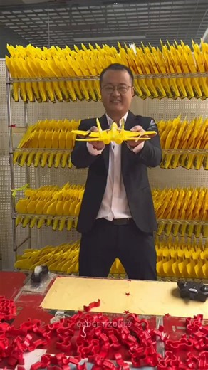 Gadget_Zone.in on Instagram: "Comment For Link 😊🔗 strong rc toy plane #coolgadgets #rctoyplane #besthomegadgets #kithchengadgets #reelsviral"