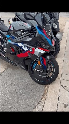 Moto BMW con Akrapovič Potencia, sonido y sensaciones brutales! #bmw #motorcycle #rider #akrapovic