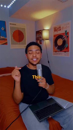 Harry Salce on Instagram: "Improve your color GRADIENTS with these 3 tips on illustrator 👨‍🎨 Ideas firstly introduced by Satori Graphics"