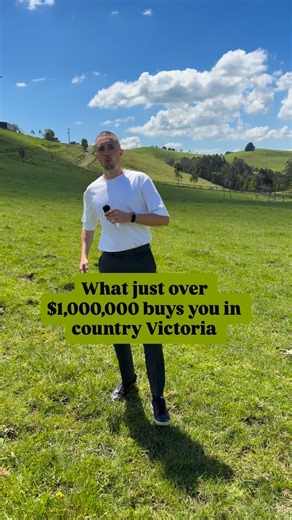6.9K views · 19 reactions | What just over $1,000,000 buys you in country Victoria #realestate #fyp #australia #melbourne #house #cranbourne #home #brentdayrealestate #brentday #country #farm | Brent Day Obrien real estate | Facebook