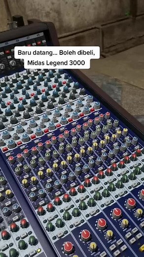 Midas Legend 3000 Analog Mixer - Complete Sound Solution
