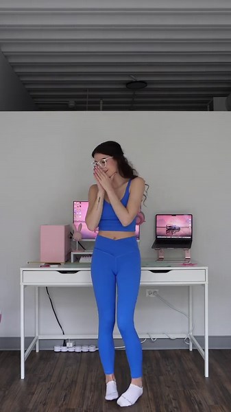 Galaxy Desk Upgrade – Star Wars Style Setup